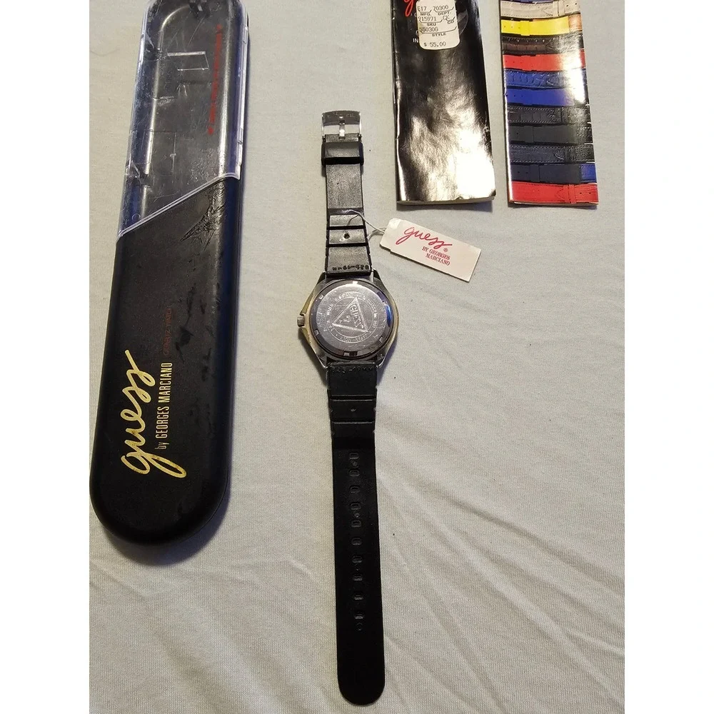 Guess Watch Black Rubber Diver Style Vintage 1991 Georges Marciano
